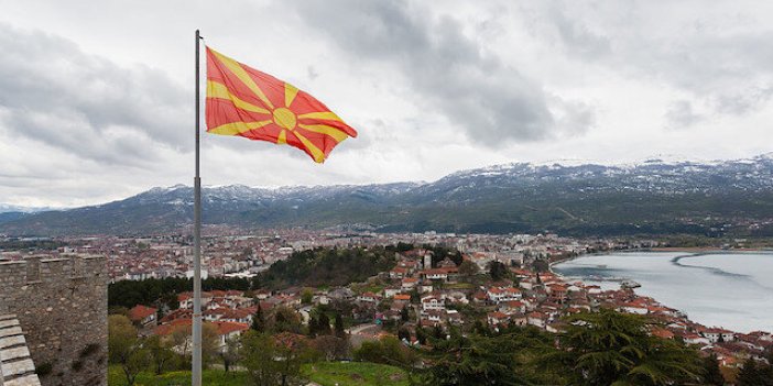 Kuzey Makedonya polisinden Gostivar-Kalkandelen otoyolunda uyuşturucu operasyonu