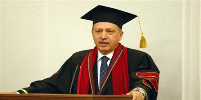 Erdoğan'ın diploma örneği tartışmalara neden oldu