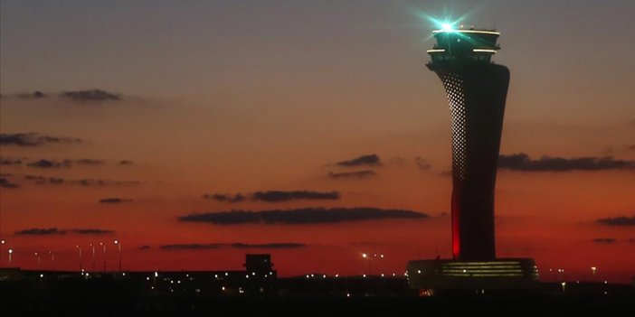 İstanbul havalimanlarında 2 ayda 16 milyon yolcu uçtu