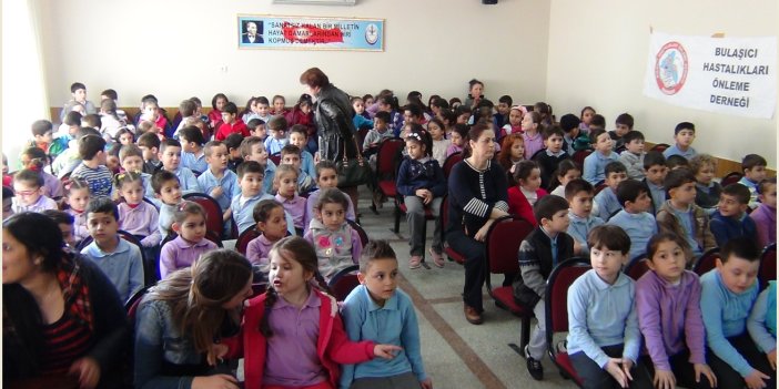 Sıcak haber. Bakan Özer okulların kapanacağı tarihi açıkladı
