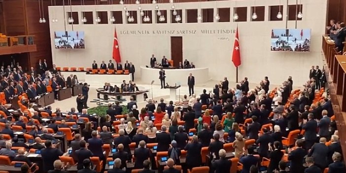 İYİ Parti ve CHP'nin AFAD ve Kızılay hakkındaki araştırma önergeleri, AKP ve MHP oylarıyla reddedildi