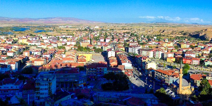 Nevşehir Gülşehir’de icradan satılık kargir ev ve arsası