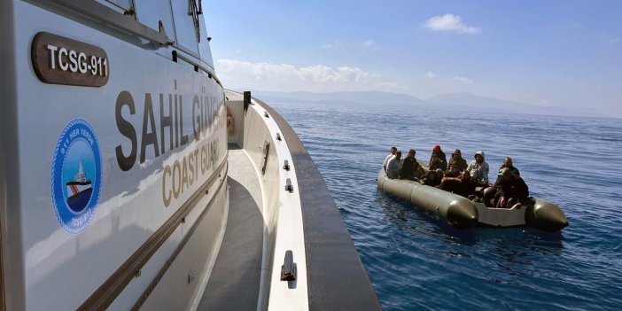 Marmaris’te 16 düzensiz göçmen kurtarıldı   