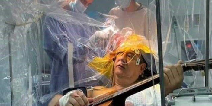 Beyin ameliyatı olurken 4 saat boyunca gitar çaldı