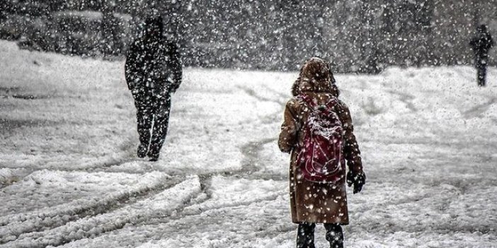 Nevşehir'de kar yağışı nedeniyle eğitime 1 gün ara verildi