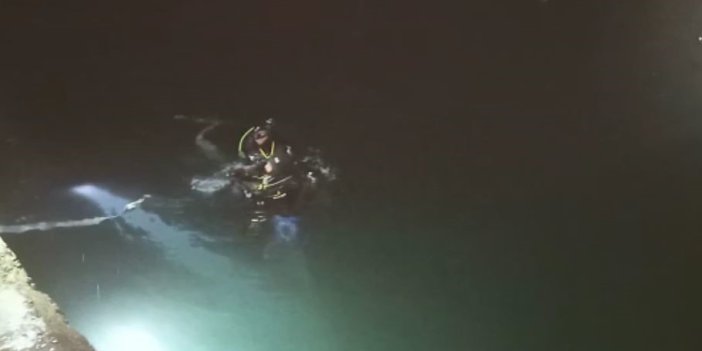 Artvin’de kamyonet denize düştü: 1 ölü, 1 yaralı   