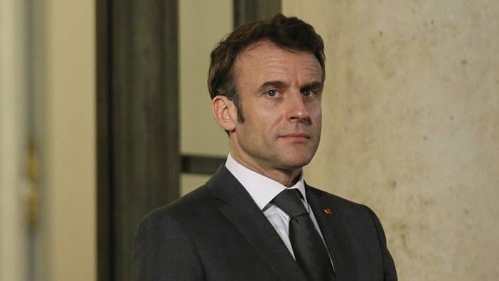Macron'a emeklilik reformu karşıtları tarafından yuhalandı