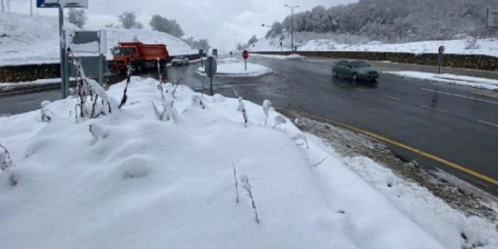 Düzce'de kar kalınlığı 30 santimetreye ulaştı