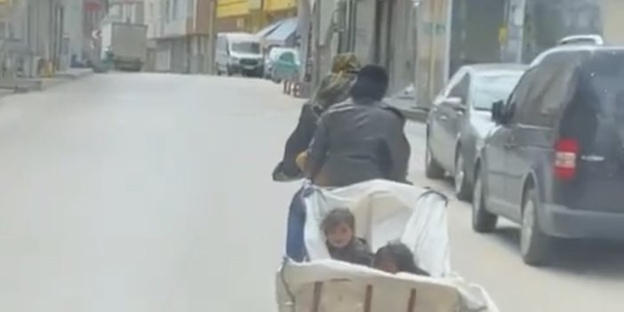 Motosiklete bağladıkları çekçek arabasıyla çocuklarını böyle taşıdılar