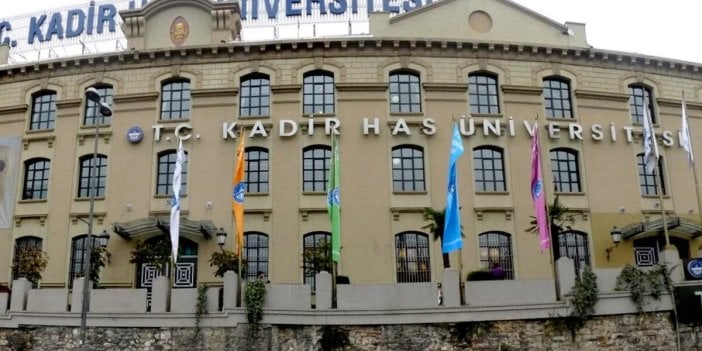 Kadir Has Üniversitesi öğretim üyesi alacağını duyurdu