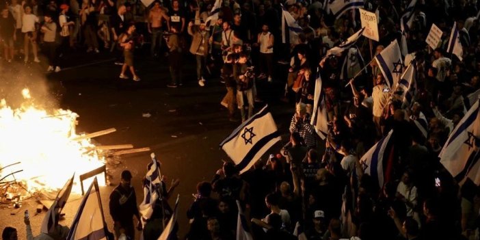 Yargı reformunu ertelenmesi İsraillilere yetmedi. Netanyahu'ya tepki devam ediyor
