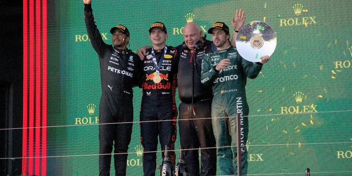 Formula 1'de zafer Verstappen'in