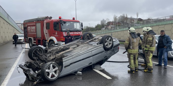 Çekmeköy'de bariyerlere çarpan otomobil ters döndü