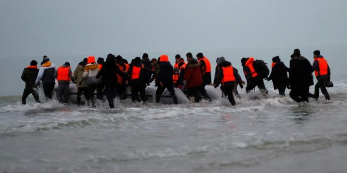 Manş Denizi'nde 28 düzensiz göçmen kurtarıldı