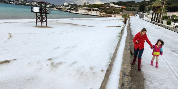 İzmir baharda kar yağmadan beyaza büründü