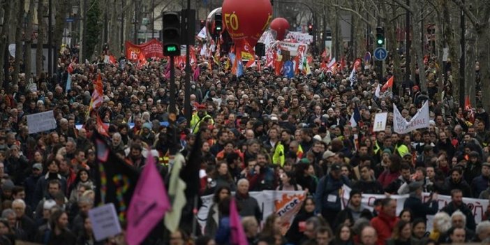 Fransa'da mahkeme grev yapan işçilerin "zorla çalıştırılması" kararını durdurdu