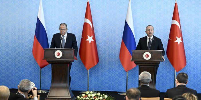 Rusya'dan Ankara'da Suriye mesajı. Lavrov Çavuşoğlu ile görüşmesinde işareti verdi