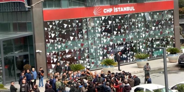 Son Dakika... CHP İstanbul İl Başkanlığı'na saldırı şüphesi. 4 kişi yakalandı