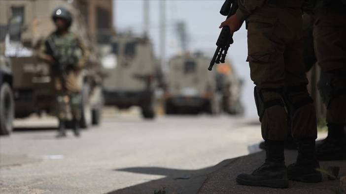 İsrail ordusu işgal altındaki Batı Şeria'da bir beldeyi ablukaya aldı
