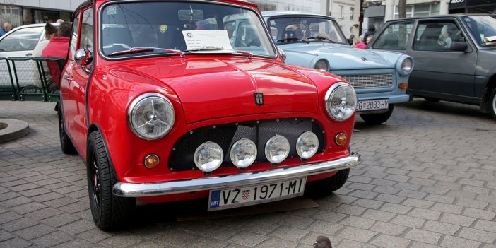 Klasik otomobil meraklıları Zagreb'de bir araya geldi