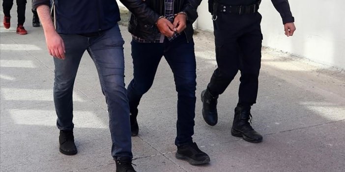 İstanbul'da IŞİD ve El Kaide'ye yönelik operasyonda 15 şüpheli yakalandı