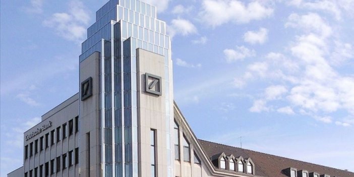 Deutsche Bank kritik hamle. Rusya'daki teknoloji merkezlerini kapatıyor