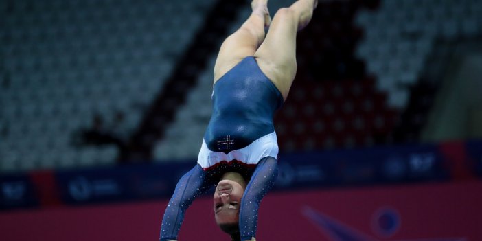 Antalya'daki Artistik Cimnastik Avrupa Şampiyonası'ndan nefes kesen fotoğraflar