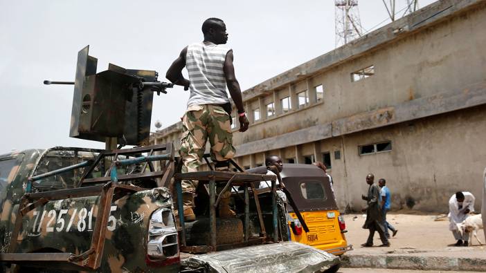 Nijerya'da en az 33 kişi silahlı kişiler tarafından öldürüldü