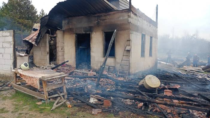 Karabük’te bir ev yandı