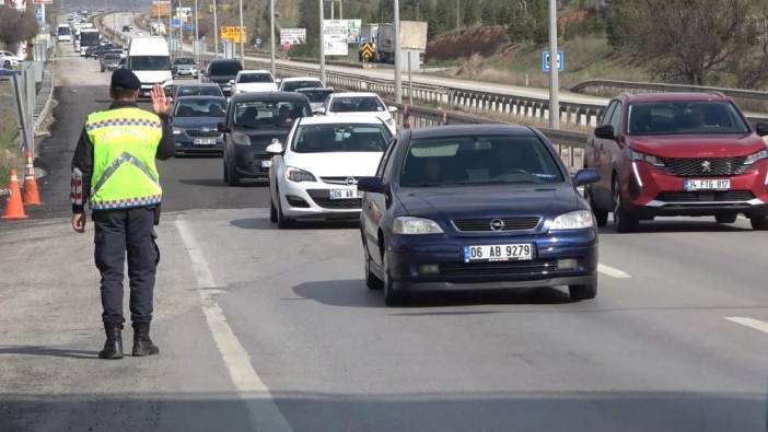 Kilit kavşak Kırıkkale'de trafik yoğunluğu