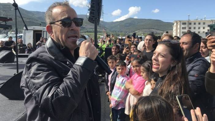 Haluk Levent depremzedelere konser verdi. "Çocukların biraz eğlenmesini istedim"