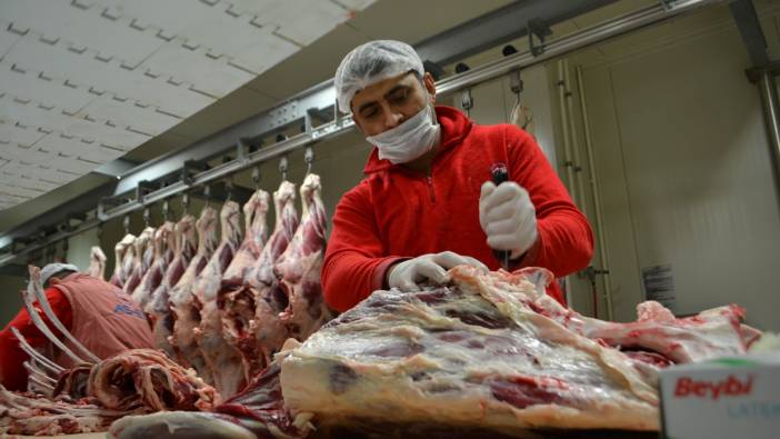 Savaştaki Ukrayna bile bizden fazla et alabiliyor. Türkiye Avrupa'nın asgari ücretle en az kırmızı et alınabilen ülkesi oldu