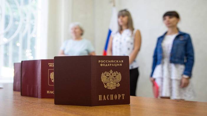 Rusya vatandaşlık verme işlemlerini yasayla değiştirdi