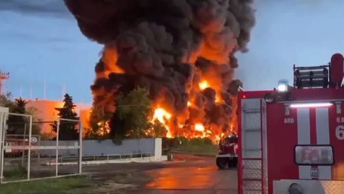 Kırım’daki petrol depolama tesisinde yangın