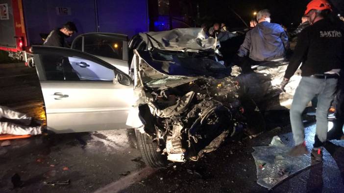Sakarya'da feci kaza: 1 ölü, 4 yaralı