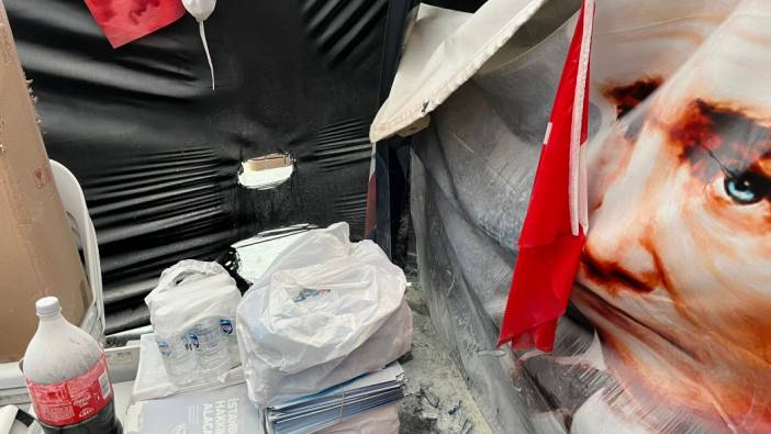 CHP’nin seçim çadırı ateşe verildi. İstanbul’un göbeğinde vandallık
