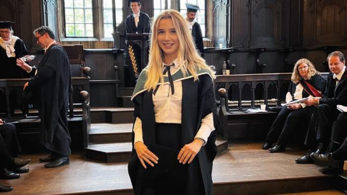 Pınar Sabancı 42 yaşında Oxford mezunu oldu