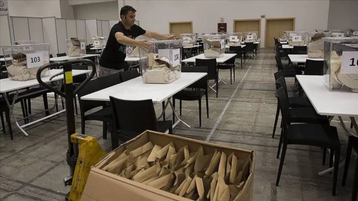 Fransa’da 397 bin Türk seçmen oy kullanacak