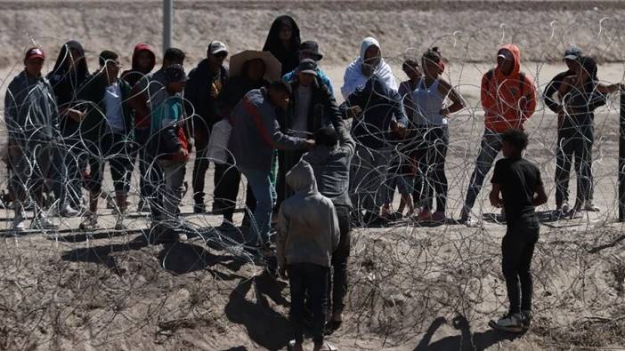 150 bin göçmen Meksika sınırından ABD'ye geçecek
