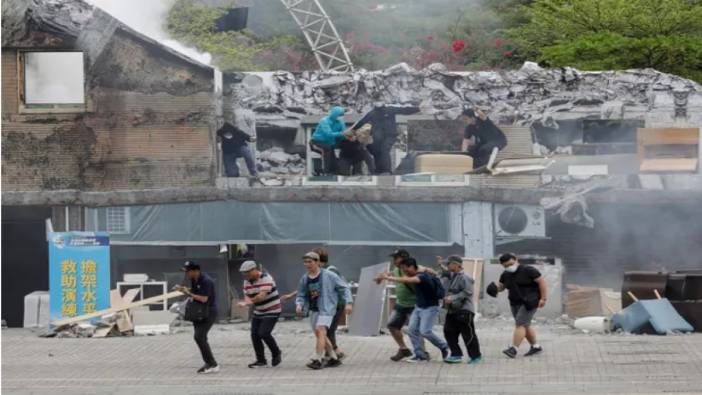 Yıkılan binalar, gelen füzeler: Tayvan, olası Çin saldırısının provasını yapıyor