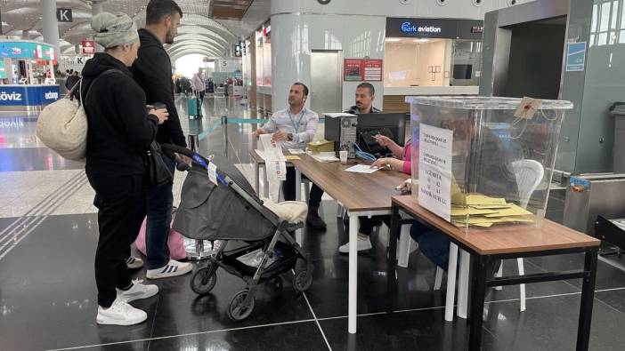 İstanbul Havalimanı'nda oy verme işlemi sürüyor
