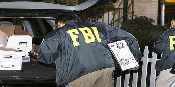 FBI, 100′den fazla Hacker’ı tutukladı!