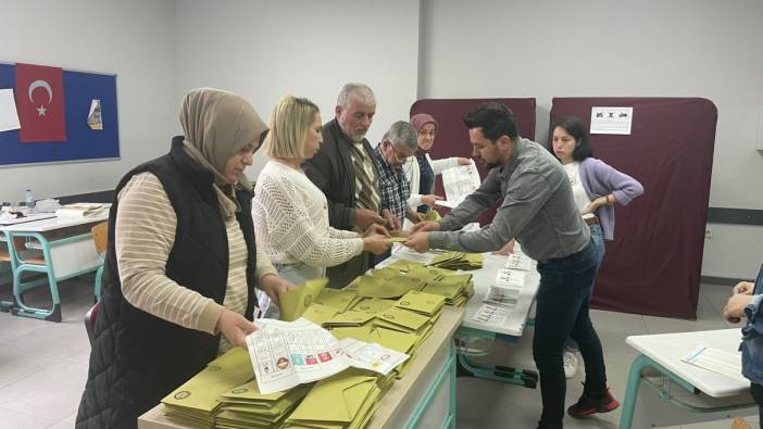 Bursa’da oy sayımı başladı