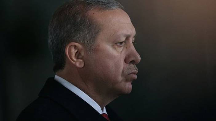 Anadolu Ajansı'nın verilerine göre Erdoğan yüzde 50'nin altına düştü