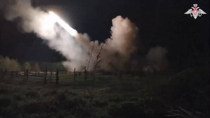 Rusya roketatar sistemleriyle Ukrayna depolarını vurdu