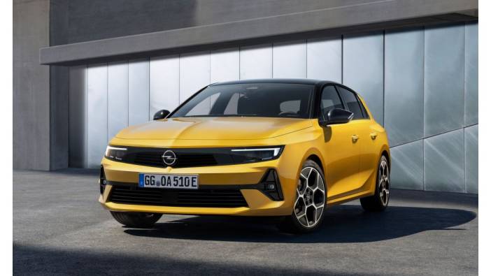 Opel Nisan ayı satış rakamlarını açıkladı