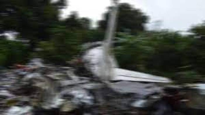 Kolombiya'da iki hafta önce düşen uçaktaki 4 çocuk sağ bulundu