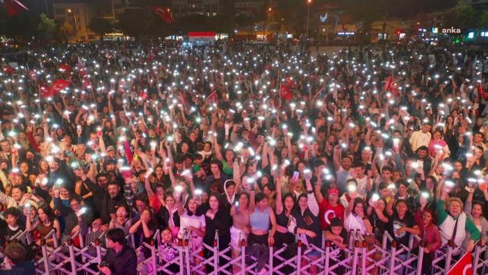 19 Mayıs coşkusu Didim'de Zeynep Casalini ile kutlandı