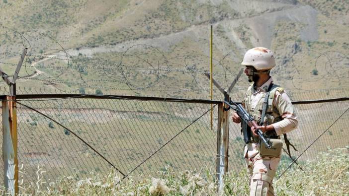 Pakistan sınırı yakınında 6 İran sınır muhafızı öldürüldü
