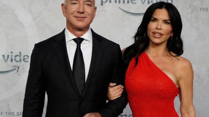Ünlü milyarder Jeff Bezos’tan sevgilisine milyon dolarlık evlenme teklifi